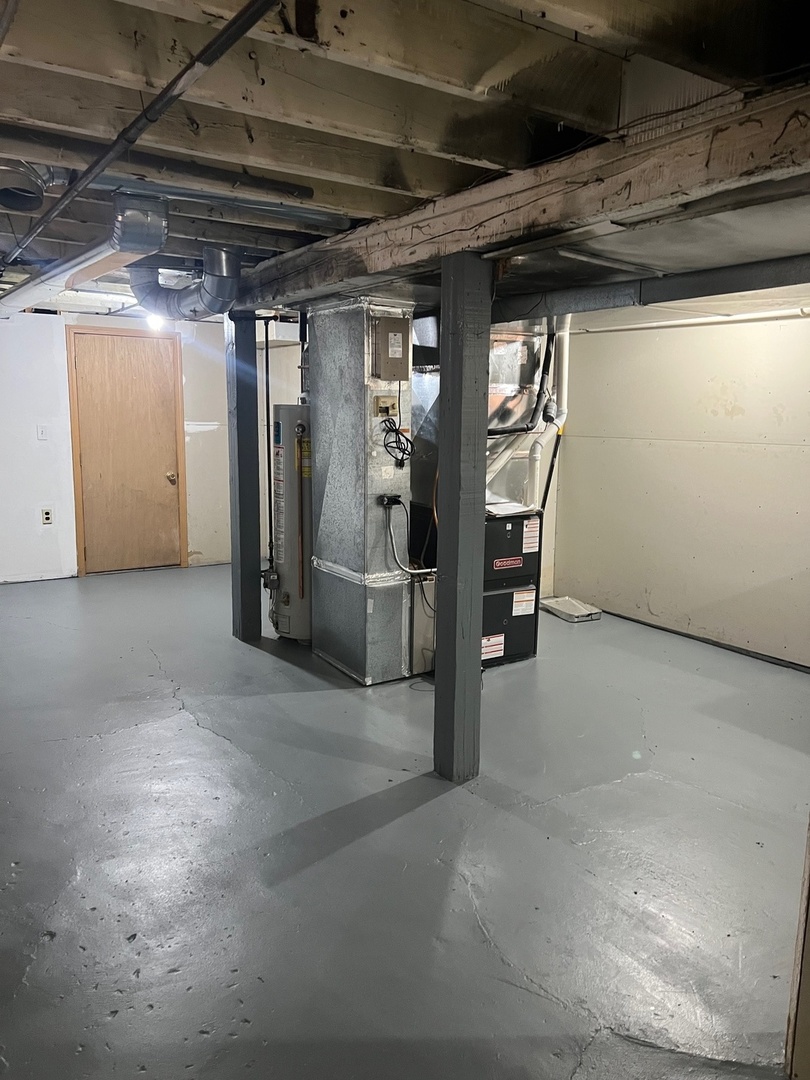 515 North Avenue, Aurora, IL 60505