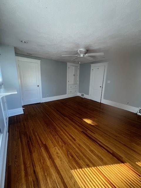 515 North Avenue, Aurora, IL 60505