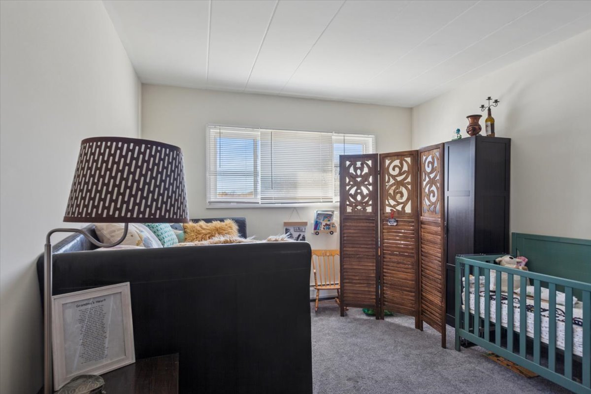 1000 S Lorraine Road #315, Wheaton, IL 60189