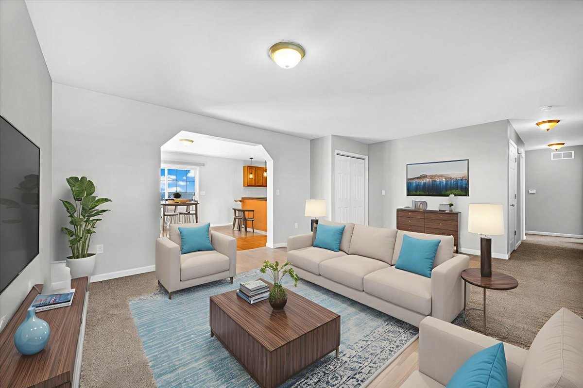 107 Baize Drive, Carlock, IL 61725