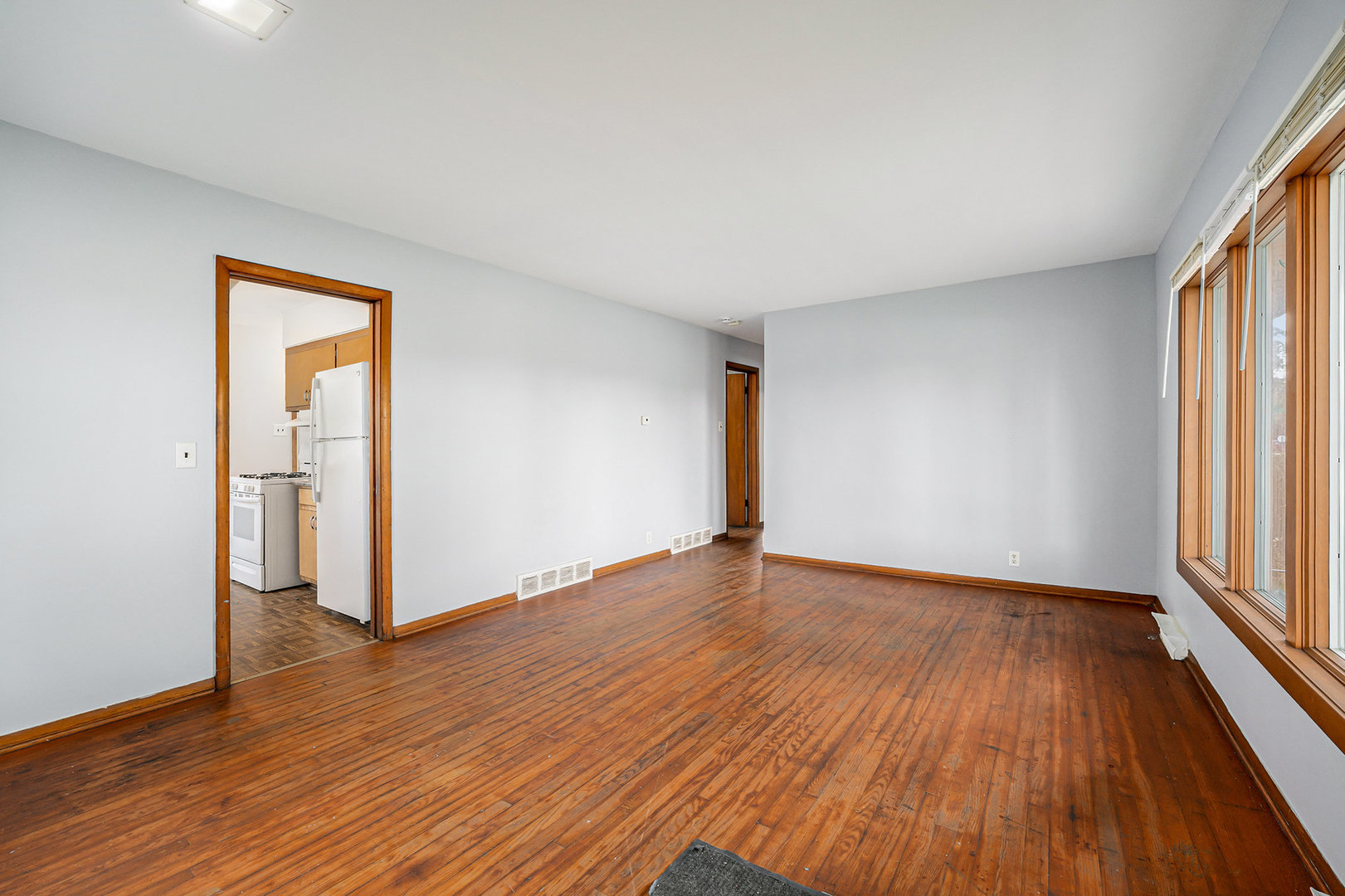 405 Clyde Avenue, Calumet City, IL 60409