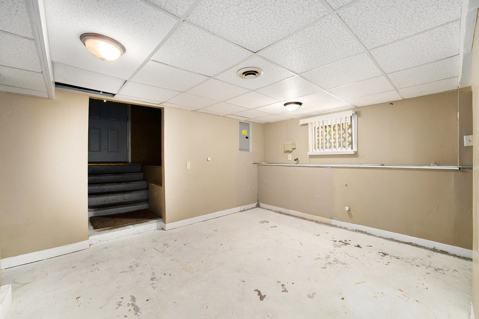 419 157th Street, Calumet City, IL 60409