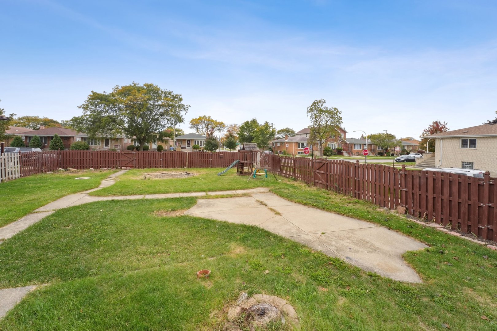 6054 W 64th Street, Chicago, IL 60638