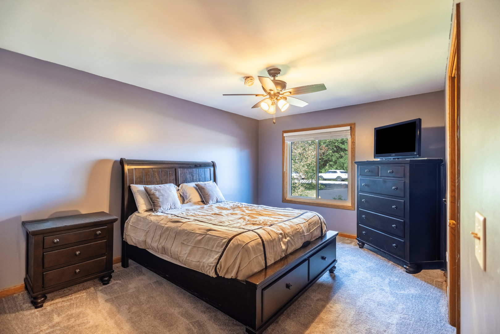 913 Amber Lane, Lake Villa, IL 60046