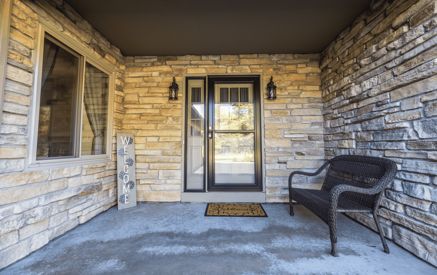 913 Amber Lane, Lake Villa, IL 60046