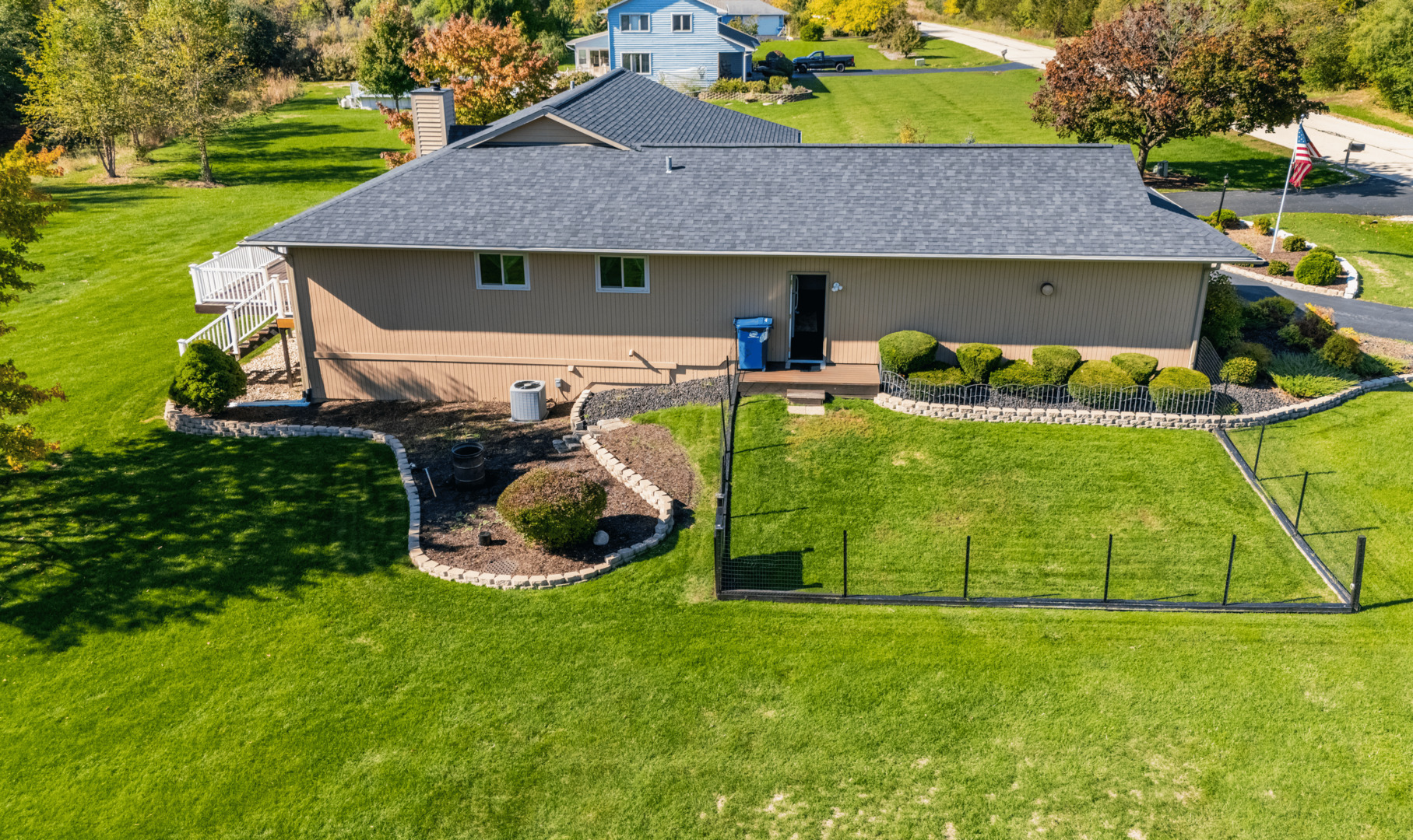 913 Amber Lane, Lake Villa, IL 60046