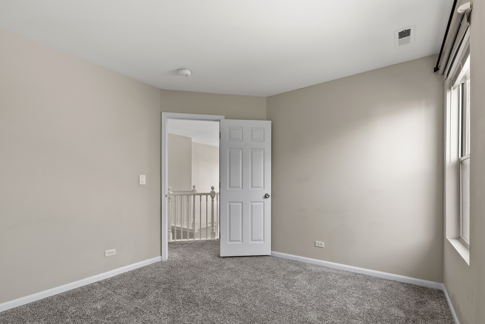 531 Hillcrest Drive, Bolingbrook, IL 60440