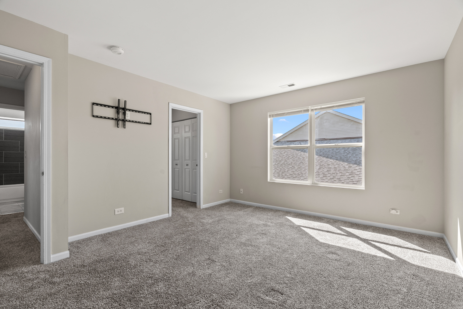 531 Hillcrest Drive, Bolingbrook, IL 60440