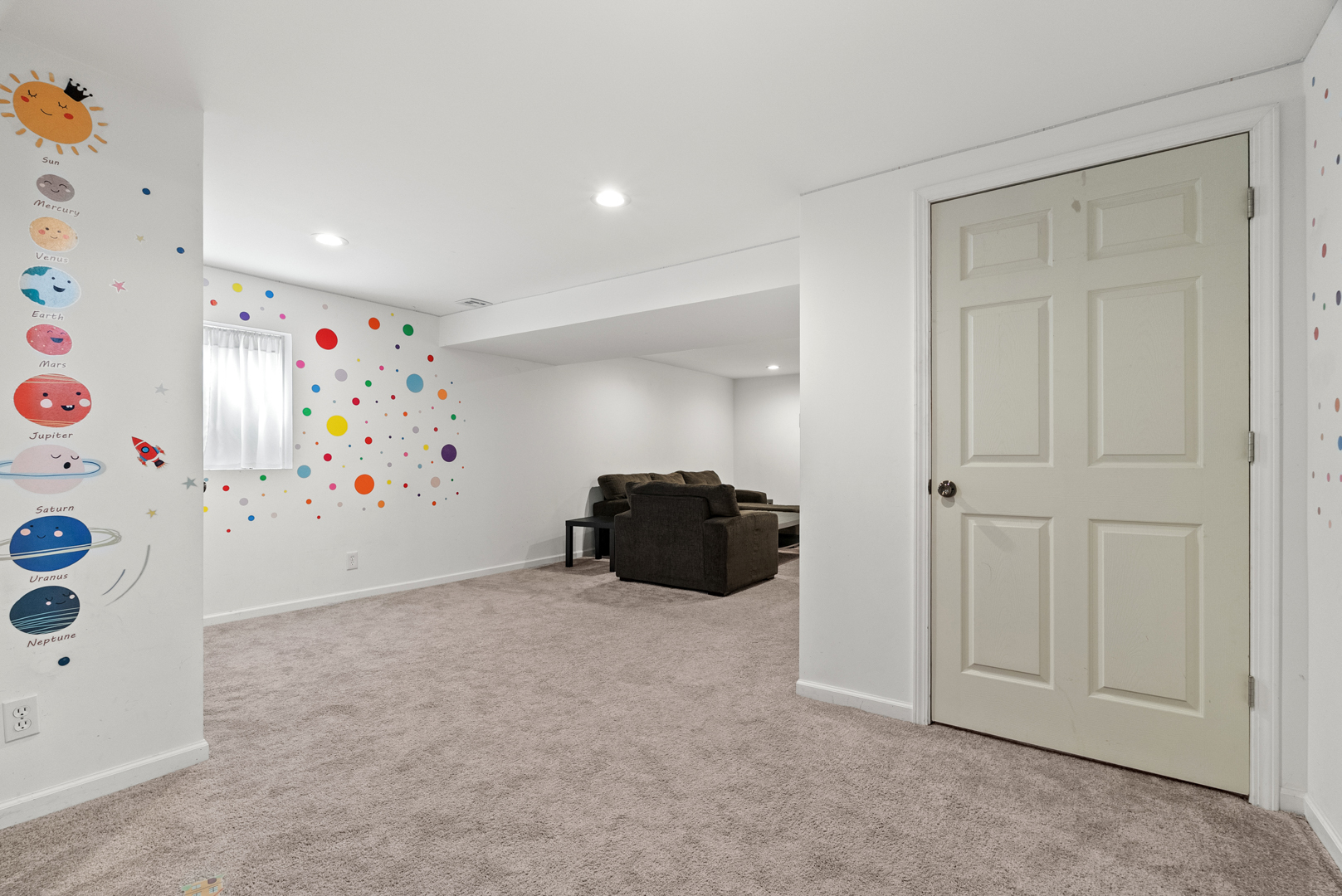 531 Hillcrest Drive, Bolingbrook, IL 60440