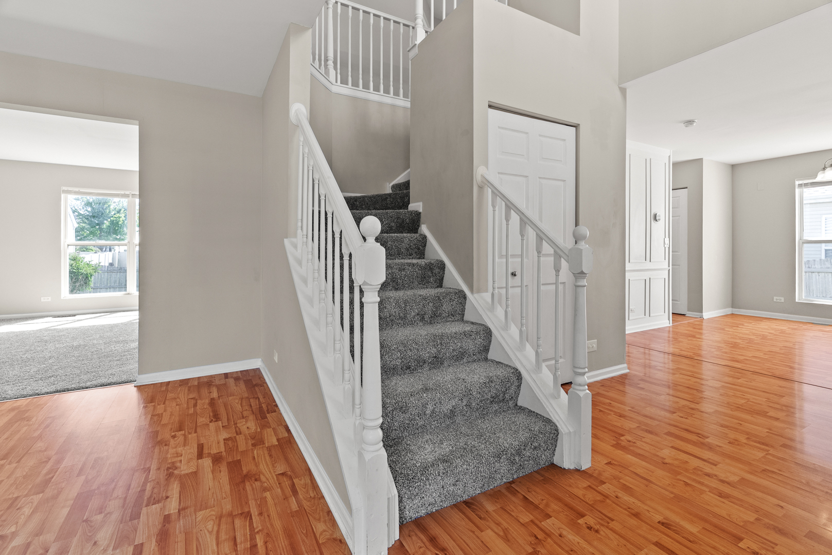 531 Hillcrest Drive, Bolingbrook, IL 60440