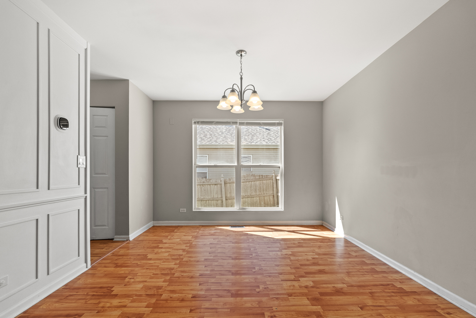 531 Hillcrest Drive, Bolingbrook, IL 60440