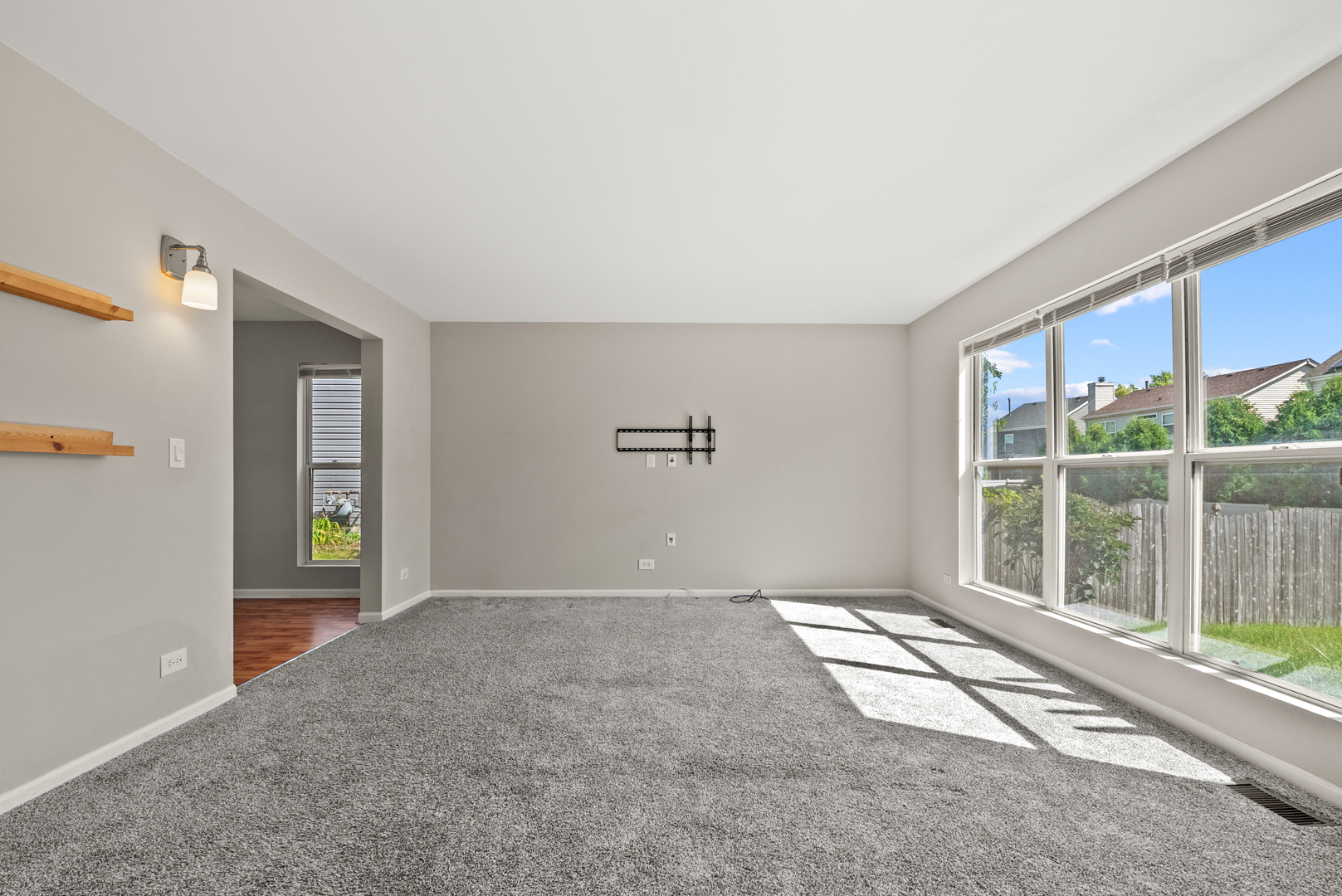 531 Hillcrest Drive, Bolingbrook, IL 60440