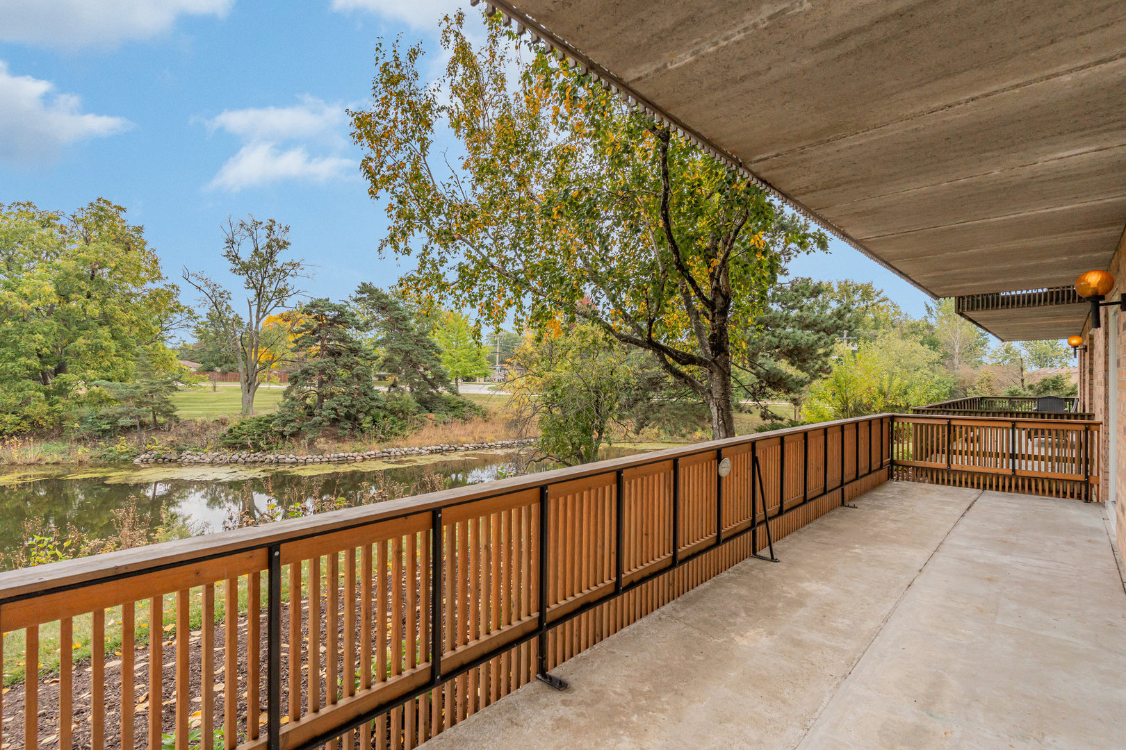 8025 Woodglen Lane #108, Downers Grove, IL 60516