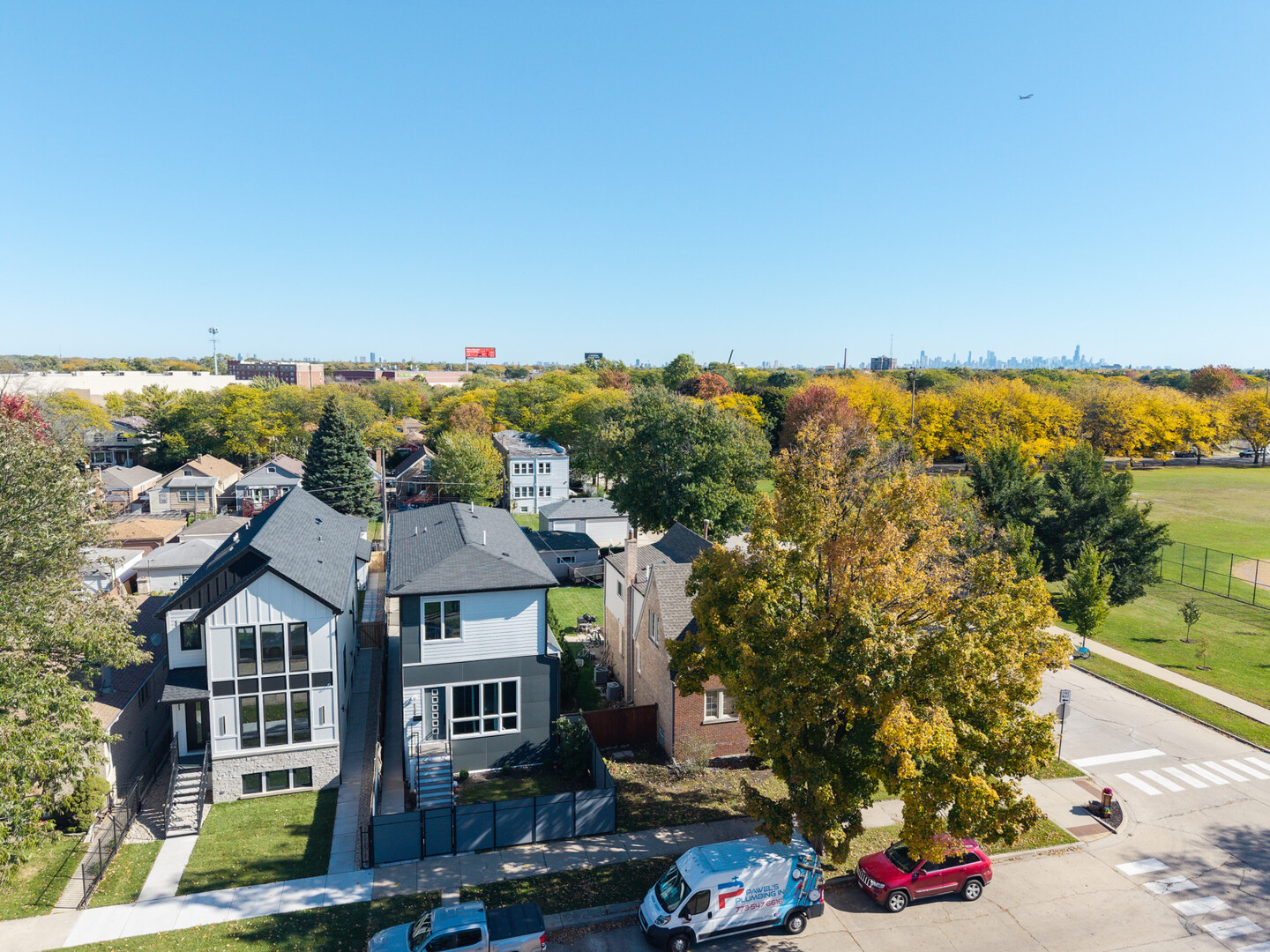 5311 N Mcvicker Avenue, Chicago, IL 60630