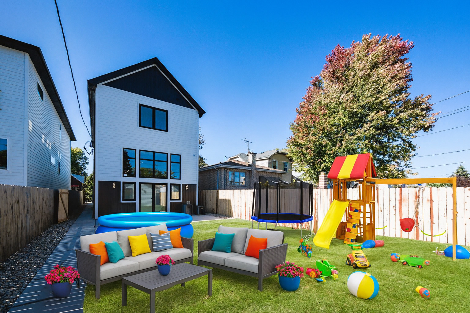 5311 N Mcvicker Avenue, Chicago, IL 60630