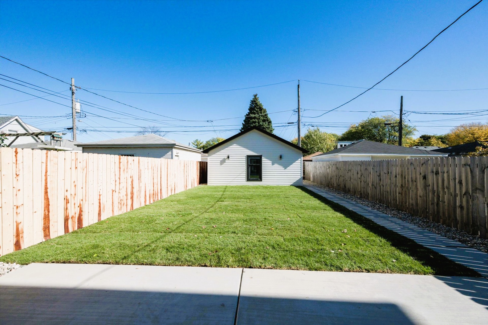 5311 N Mcvicker Avenue, Chicago, IL 60630