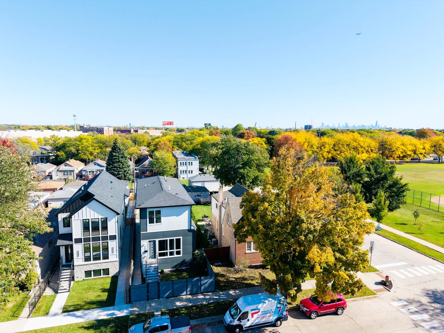 5311 N Mcvicker Avenue, Chicago, IL 60630