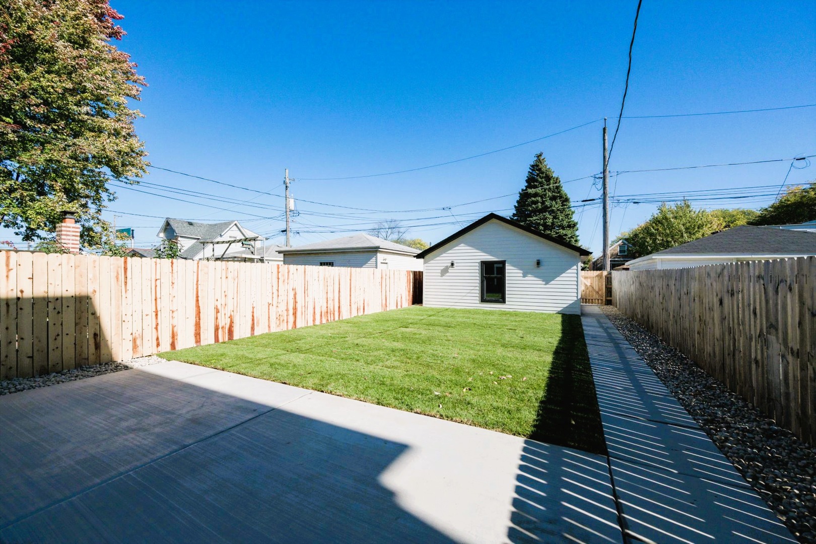 5311 N Mcvicker Avenue, Chicago, IL 60630