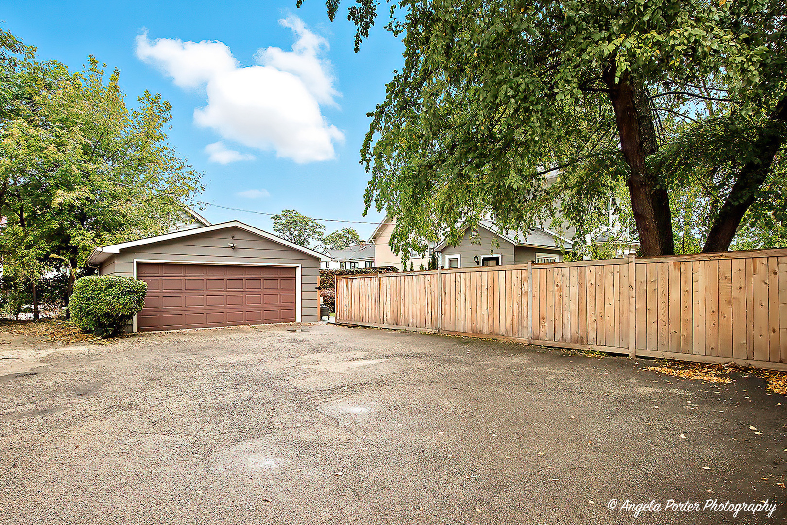 452 North Avenue, Waukegan, IL 60085