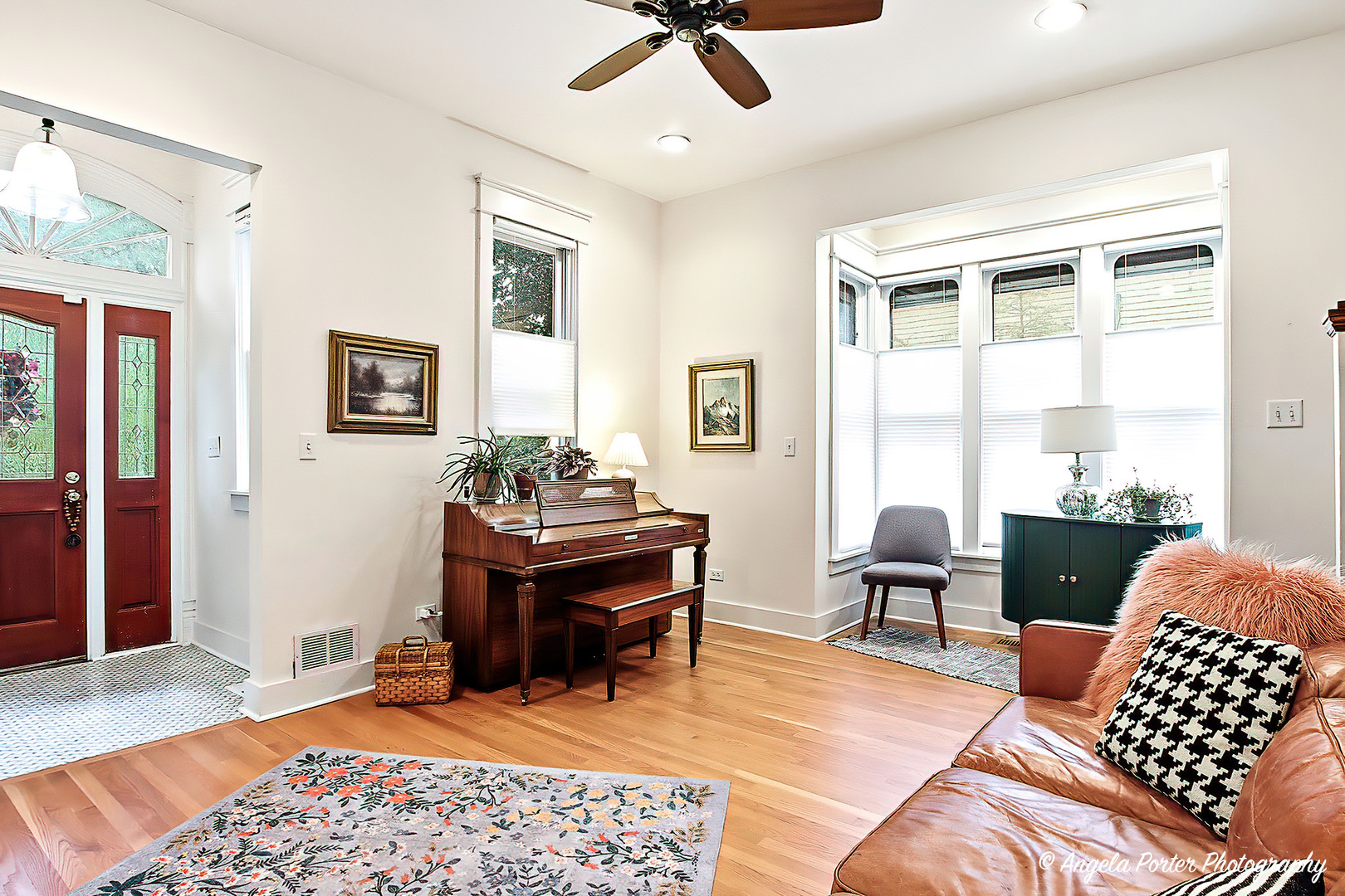 452 North Avenue, Waukegan, IL 60085