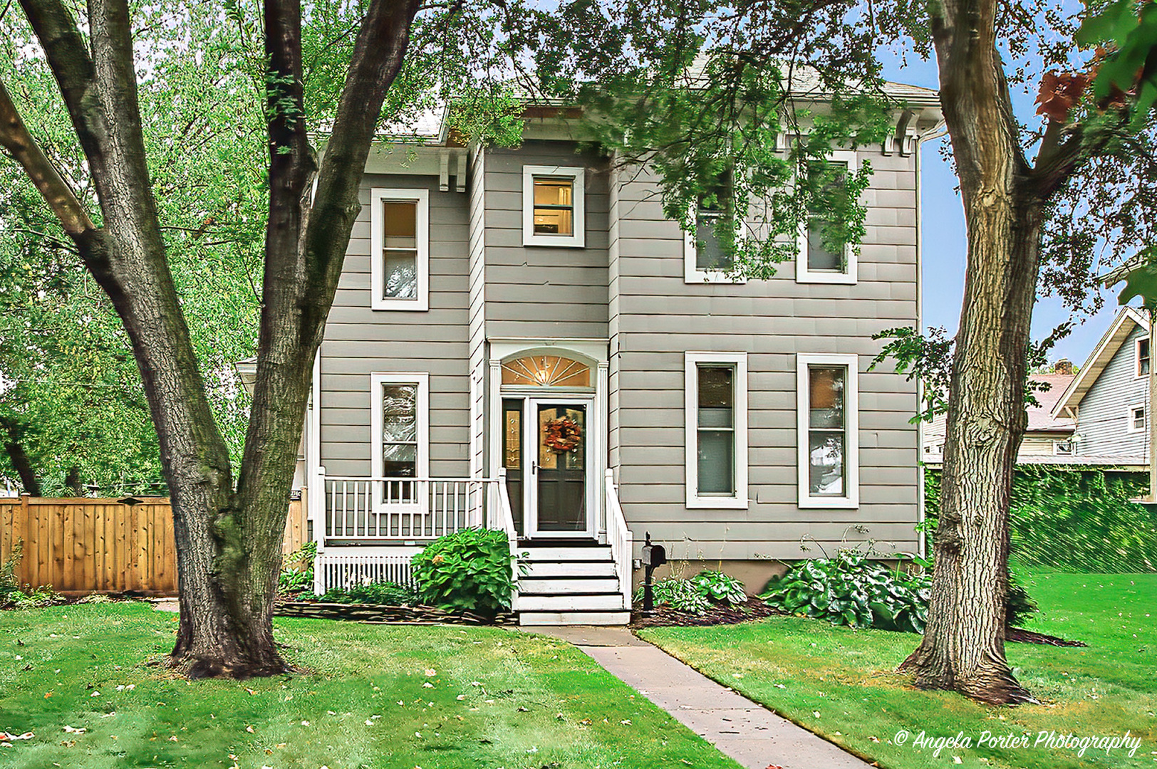 452 North Avenue, Waukegan, IL 60085