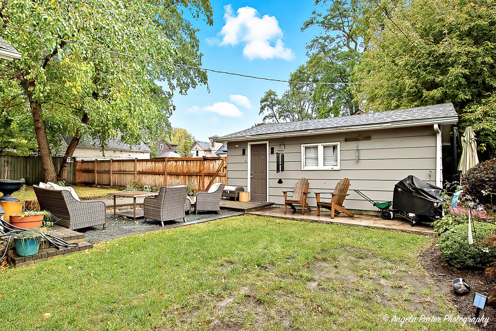 452 North Avenue, Waukegan, IL 60085