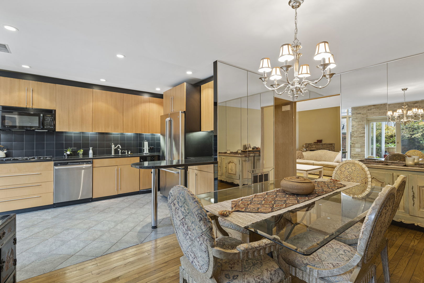 5400 S Hyde Park Boulevard #7A, Chicago, IL 60615