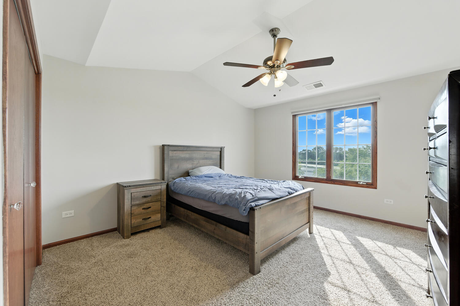 10701 Gabrielle Lane, Orland Park, IL 60462