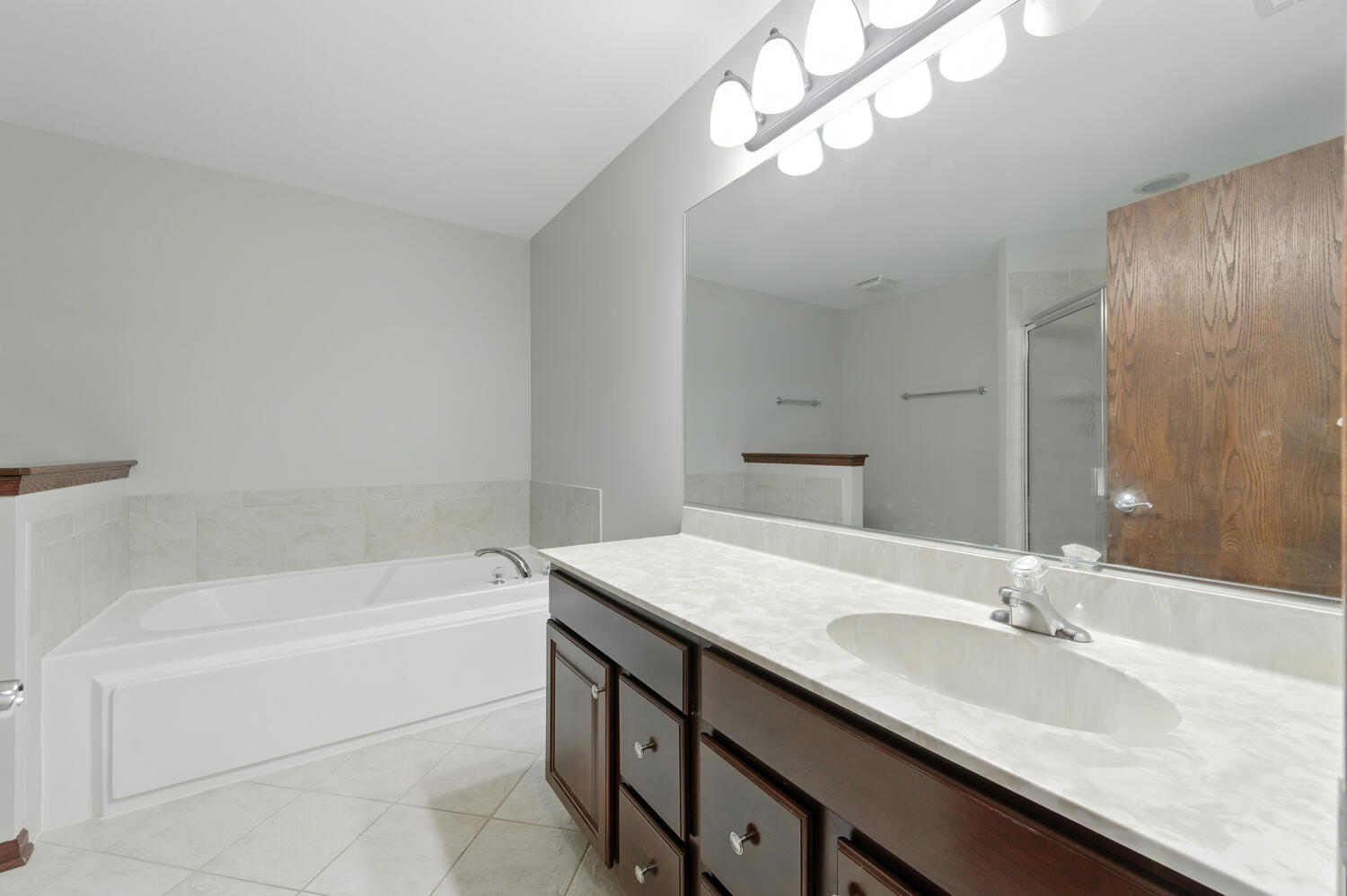 10701 Gabrielle Lane, Orland Park, IL 60462