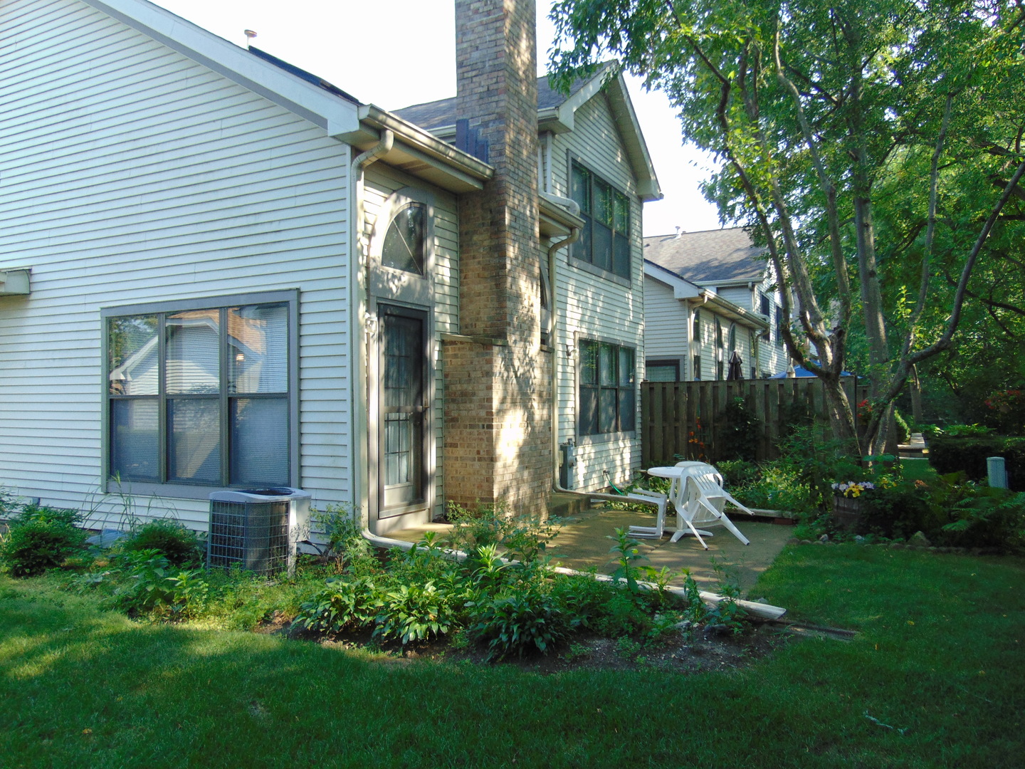 858 N Auburn Woods Drive, Palatine, IL 60067