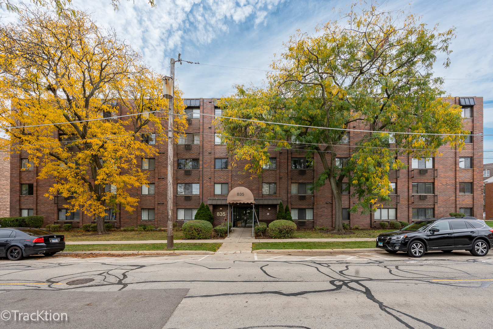 835 Pearson Street #310, Des Plaines, IL 60016