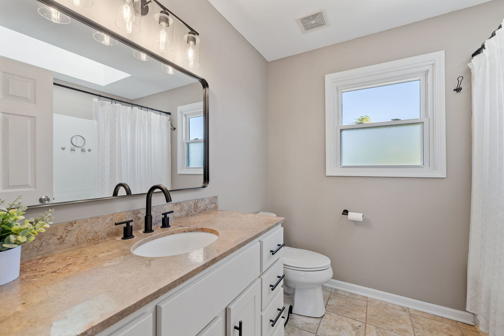 1500 Howland Drive, Joliet, IL 60431
