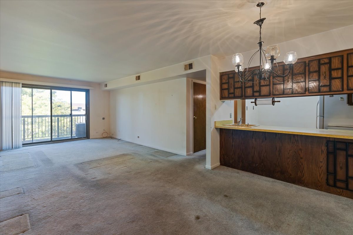 820 Elder Road #C410, Homewood, IL 60430