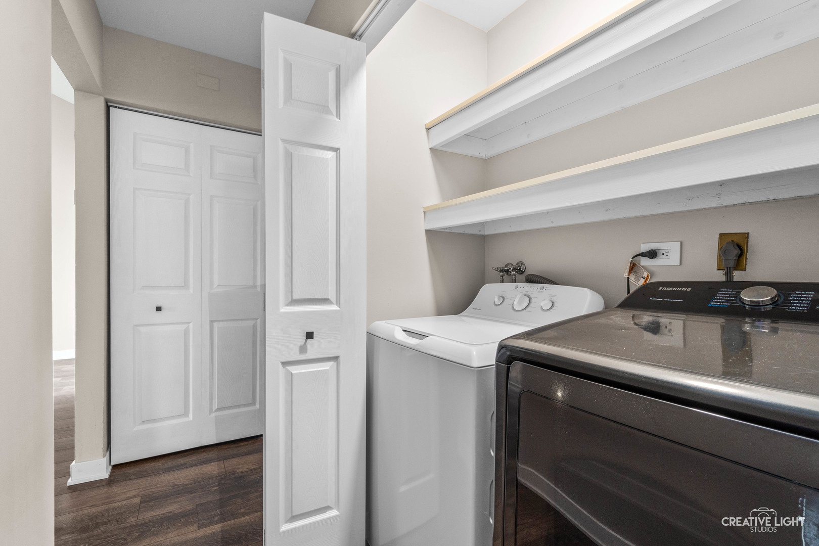 343 Danbury Drive, Naperville, IL 60565