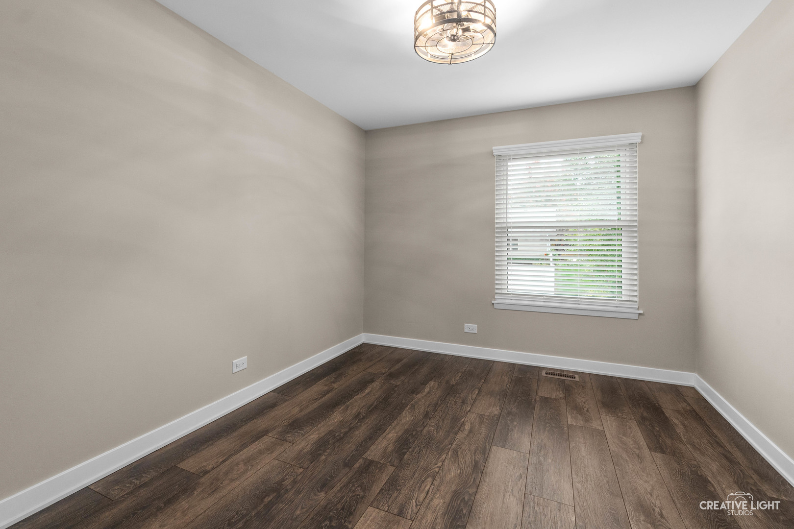 343 Danbury Drive, Naperville, IL 60565