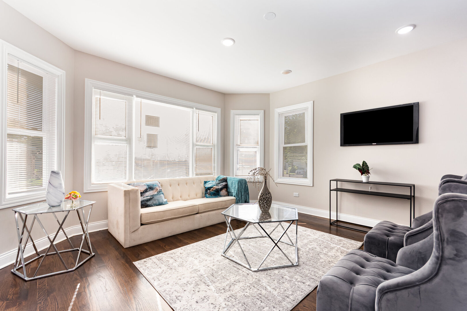 8636 S Aberdeen Street, Chicago, IL 60620