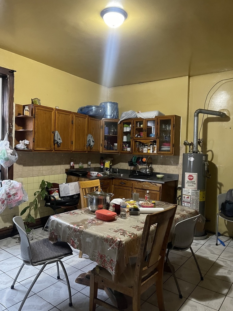 2531 S Avers Avenue, Chicago, IL 60623