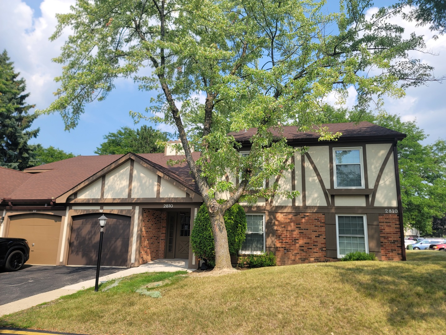 2810 NORTHAMPTON Drive #A2, Rolling Meadows, IL 60008