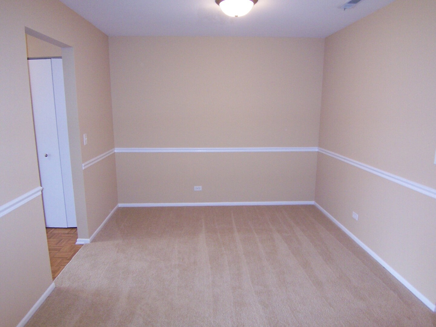 2810 NORTHAMPTON Drive #A2, Rolling Meadows, IL 60008