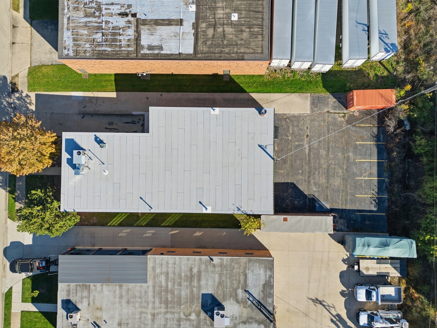 1425 Louis Avenue, Elk Grove Village, IL 60007