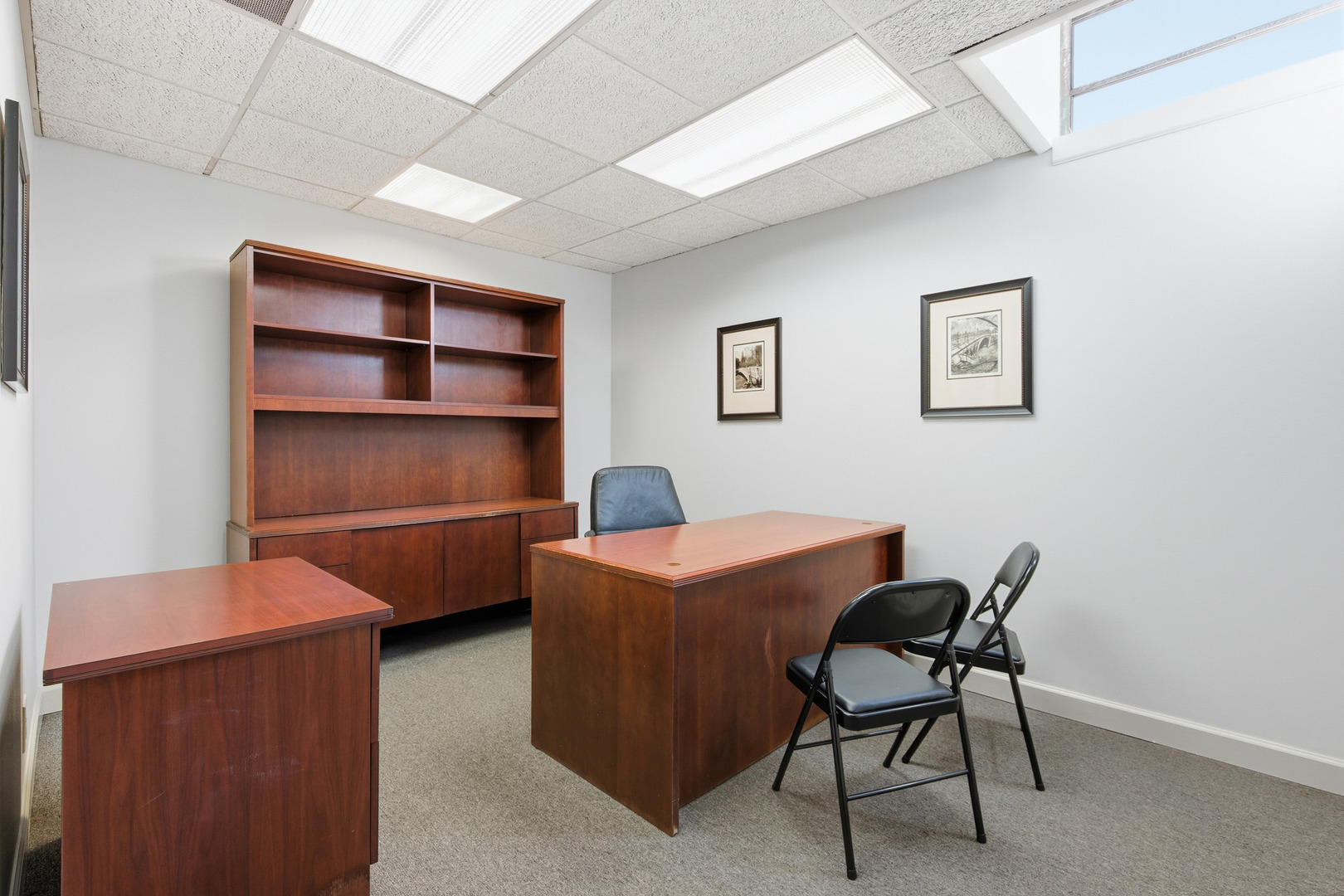 1425 Louis Avenue, Elk Grove Village, IL 60007