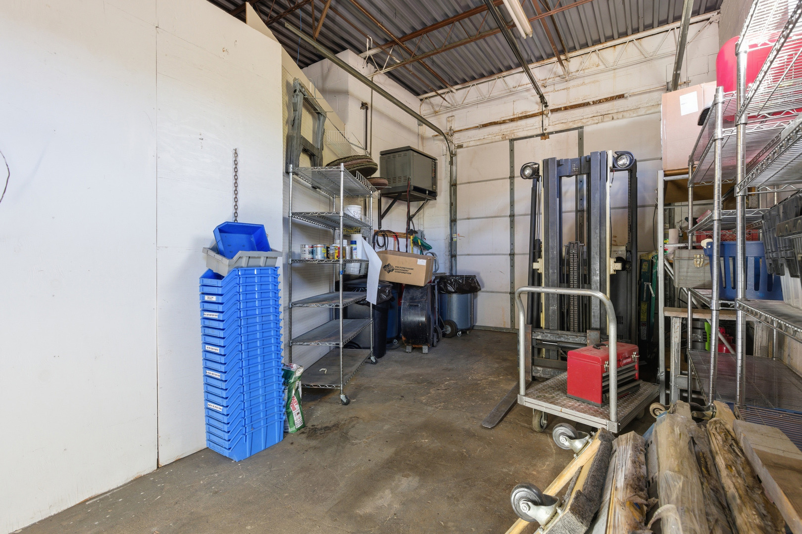 1425 Louis Avenue, Elk Grove Village, IL 60007