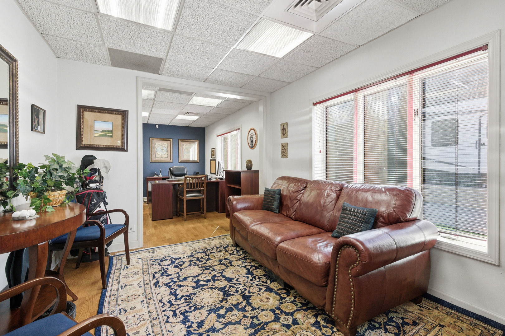 1425 Louis Avenue, Elk Grove Village, IL 60007