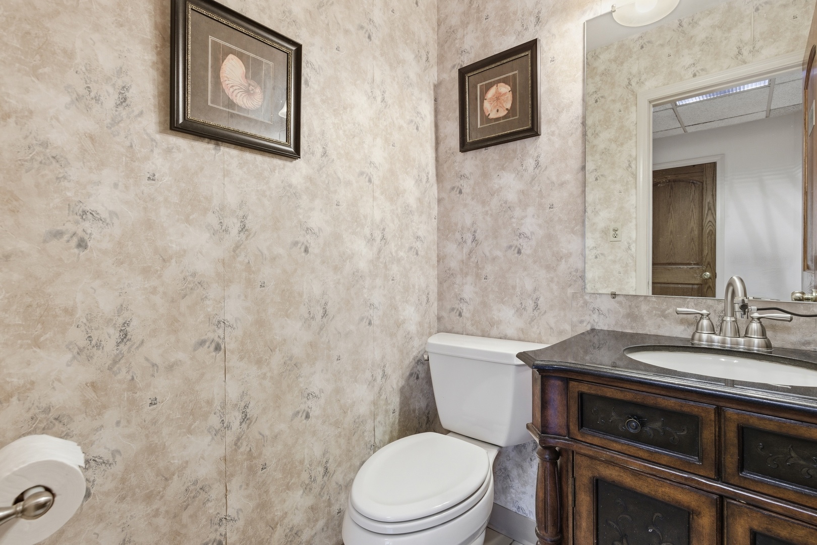 1425 Louis Avenue, Elk Grove Village, IL 60007