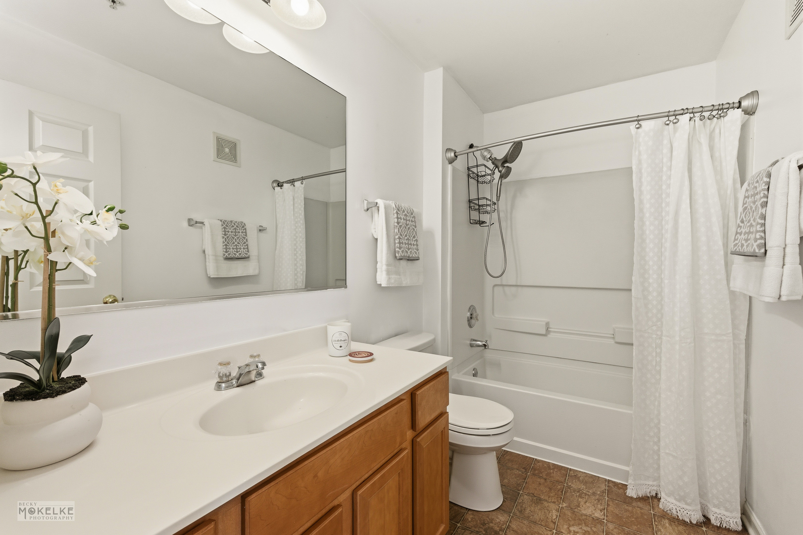 164 Bertram Drive #E, Yorkville, IL 60560