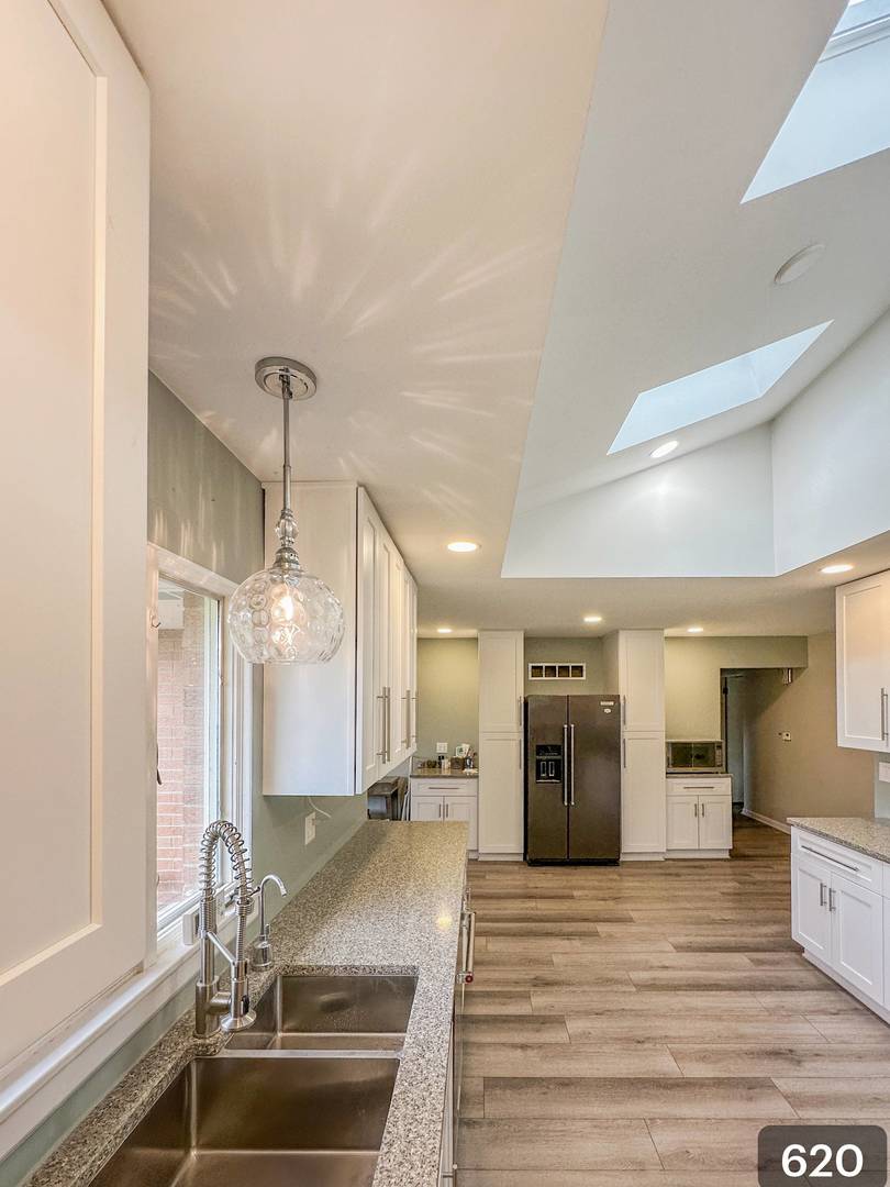 620 Tana Lane, Joliet, IL 60435