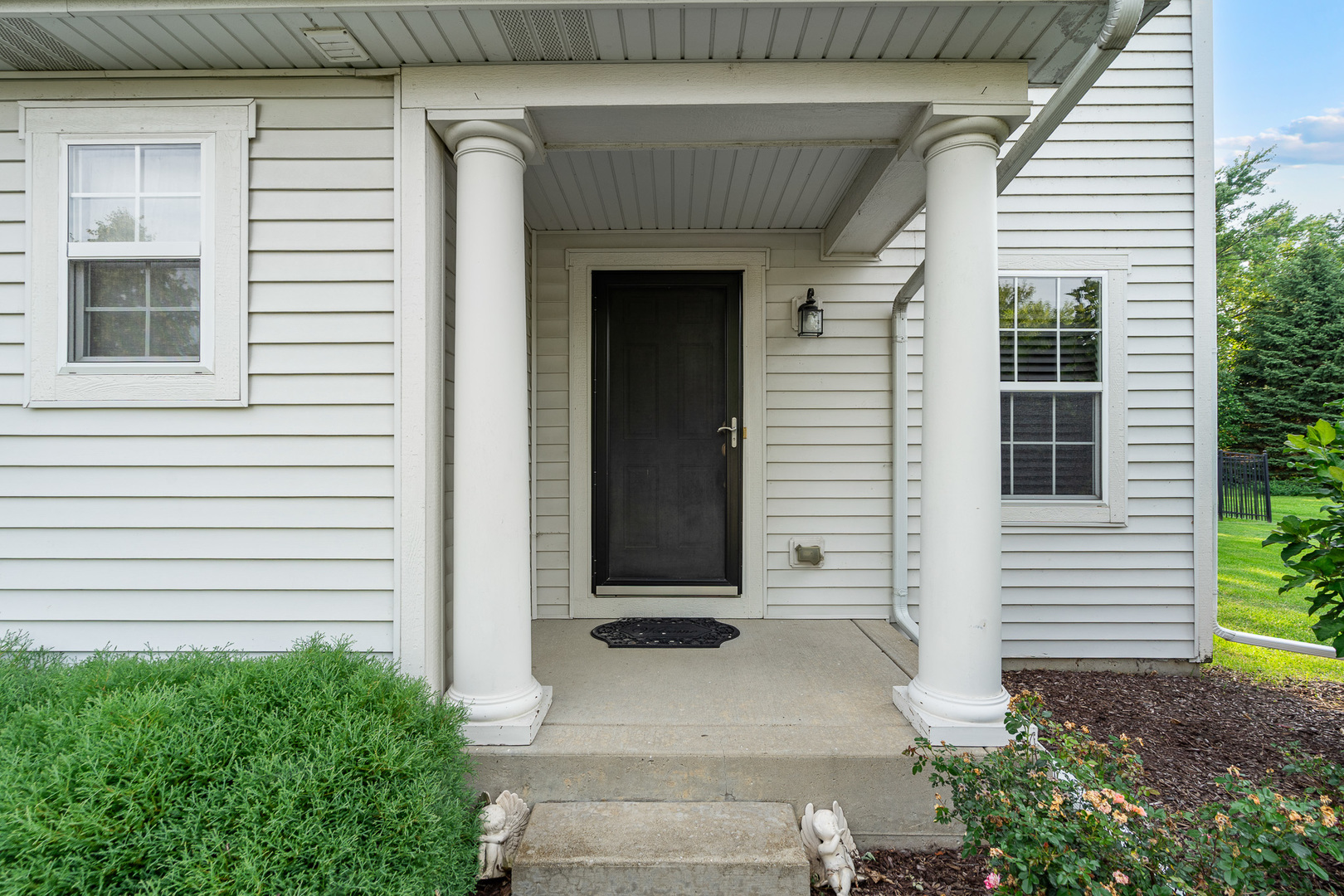 16320 Spring Creek Lane, Plainfield, IL 60586