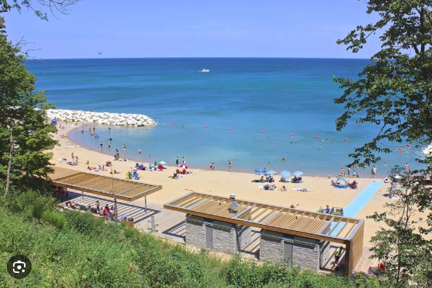 2066 Saint Johns Avenue #404, Highland Park, IL 60035