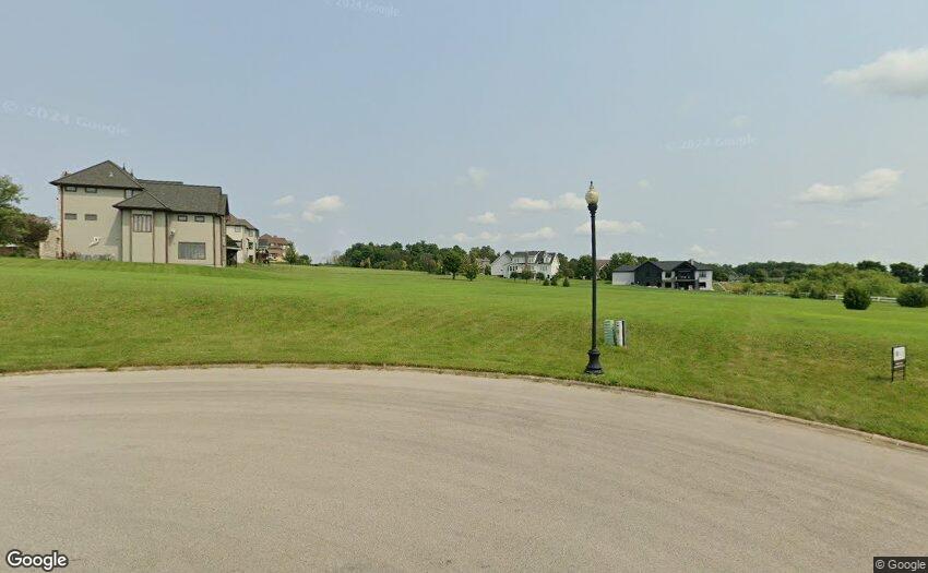 6312 S Whitetail Ridge Court, Yorkville, IL 60560