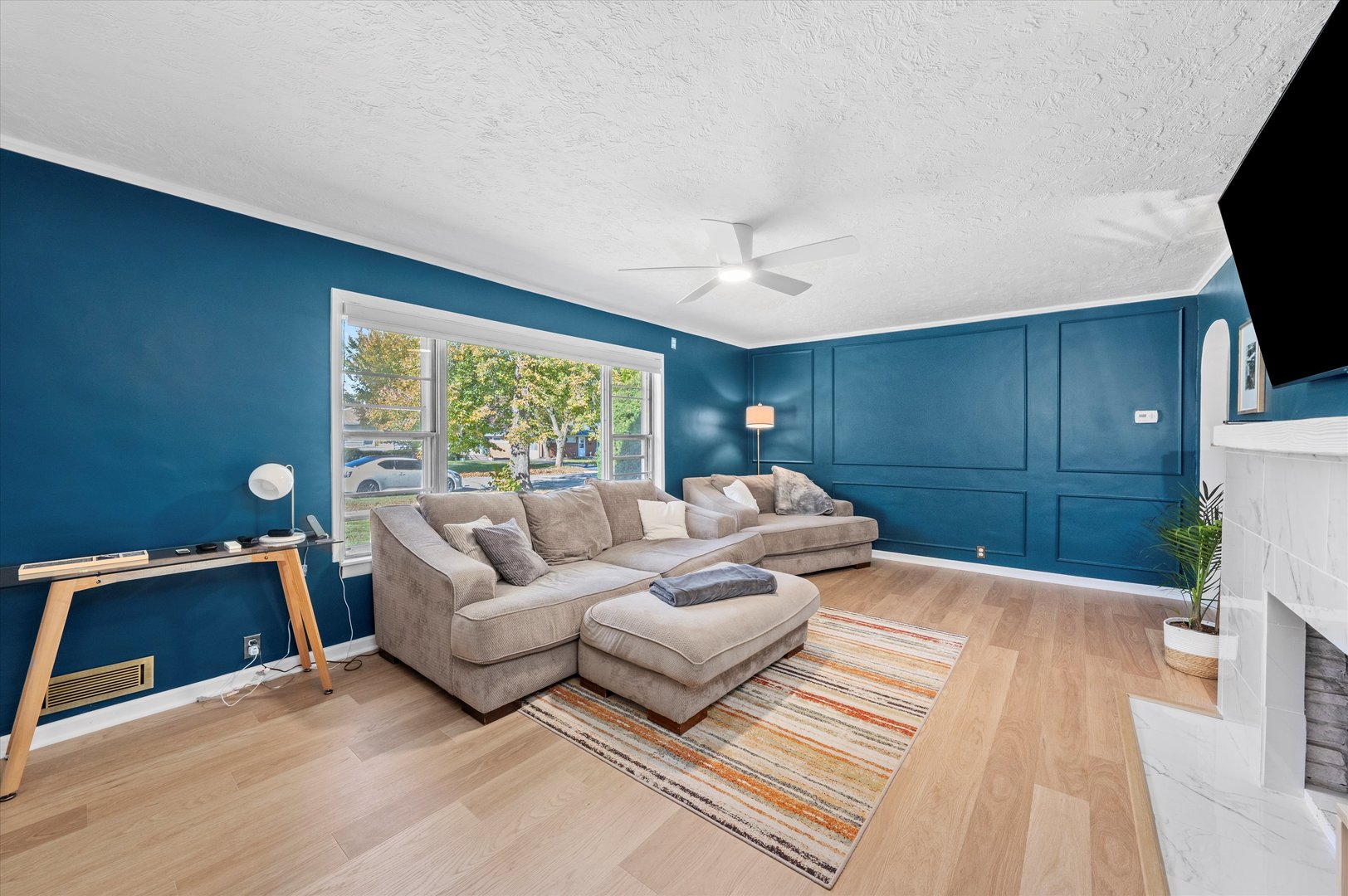 1212 Grandview Avenue, Lockport, IL 60441